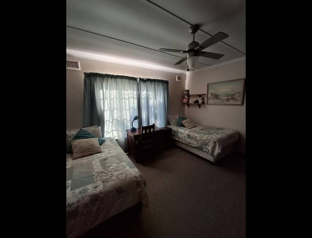 4 BEDROOM HOUSE FOR SALE IN BELLEVUE